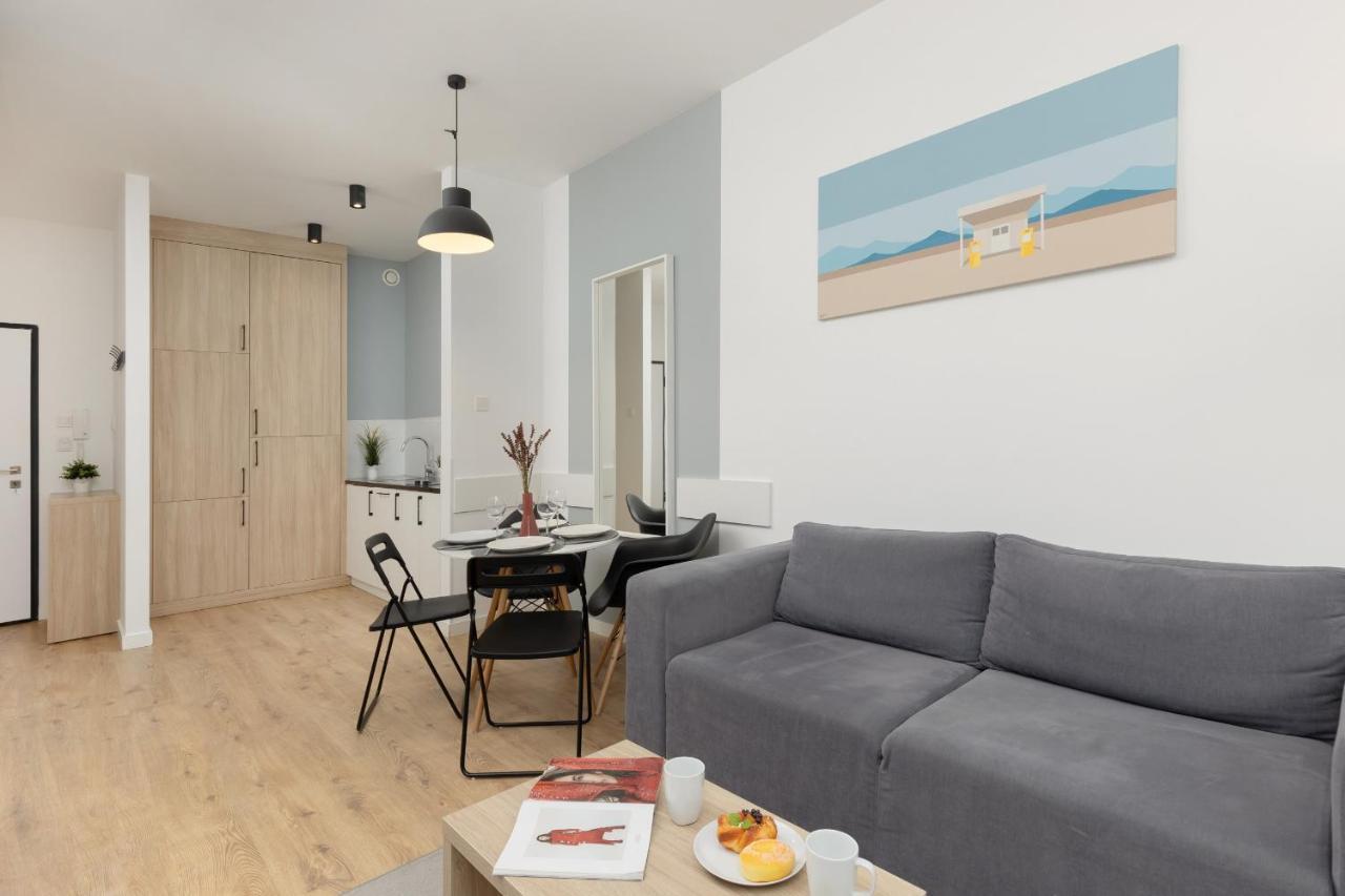 Wola Pet-Friendly Apartments With Ac Slawinska By Noclegi Renters وارسو المظهر الخارجي الصورة